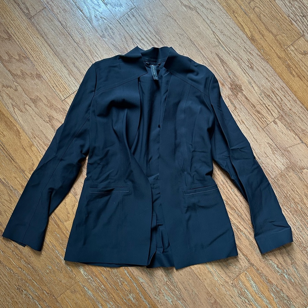Athleta women’s sporty blazer